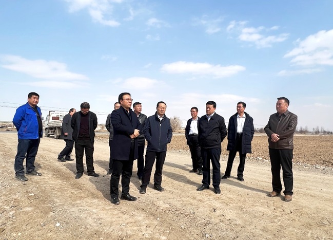 振興種業(yè)在行動(dòng),敦煌種業(yè)牽手奧凱種機(jī)、大禹節(jié)水現(xiàn)場(chǎng)對(duì)接推進(jìn)千畝智慧種業(yè)示范園區(qū)建設(shè)項(xiàng)目